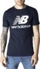 New Balance T shirts Essentials Stacked Logo Tee Donkerblauw online kopen